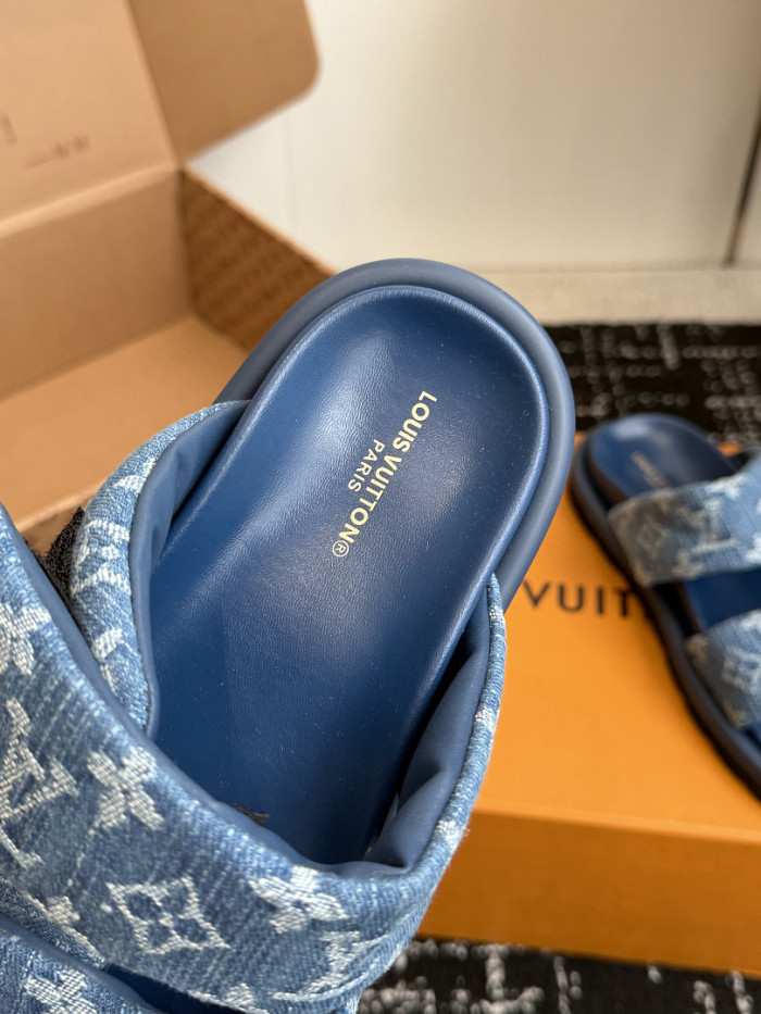 L0VT SANDAL