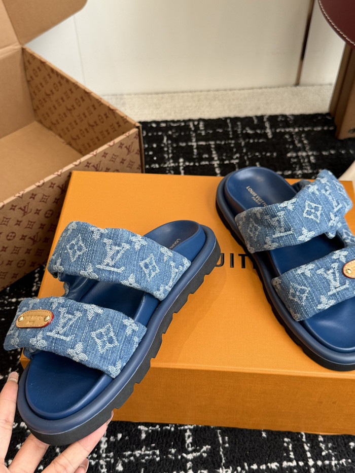 L0VT SANDAL