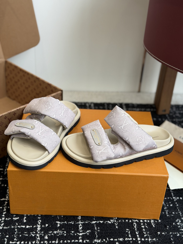 L0VT SANDAL