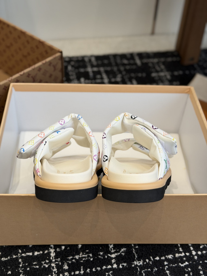 L0VT SANDAL