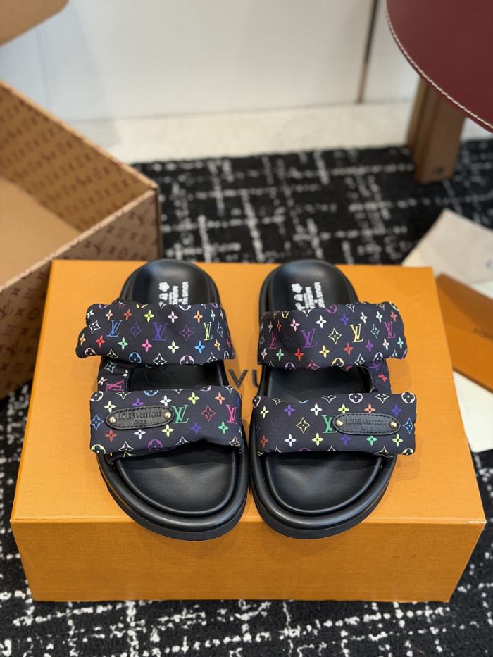 L0VT SANDAL