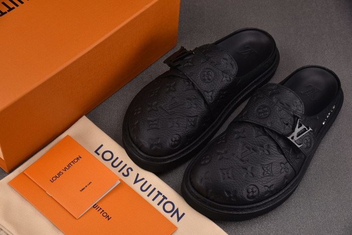 L0VT SANDAL