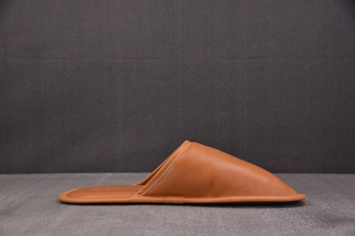 L0VT SANDAL