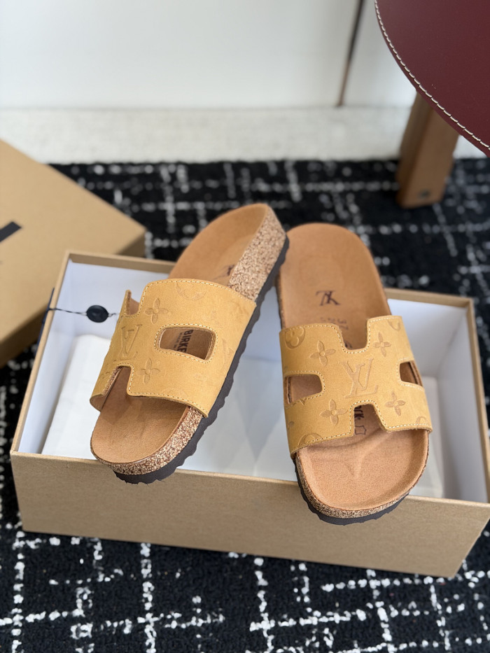 L0VT SANDAL