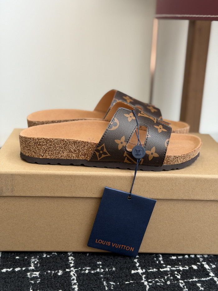 L0VT SANDAL