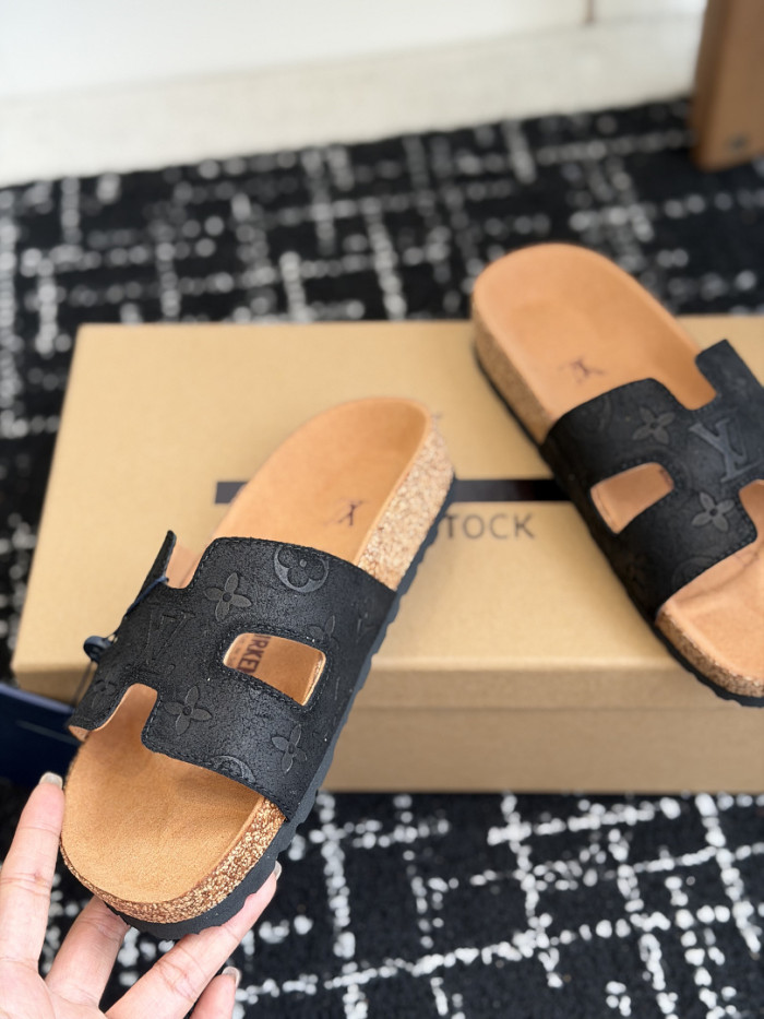 L0VT SANDAL