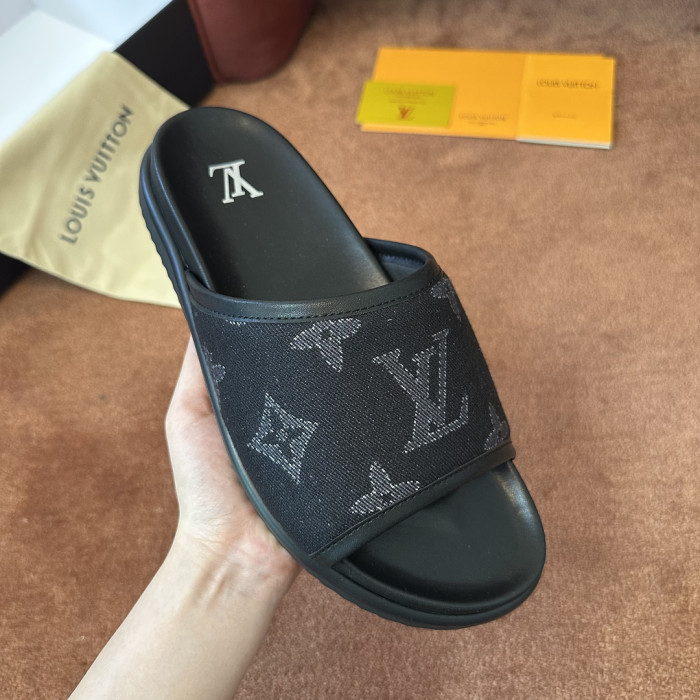 L0VT SANDAL