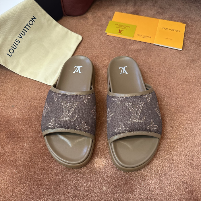 L0VT SANDAL
