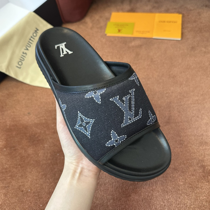 L0VT SANDAL