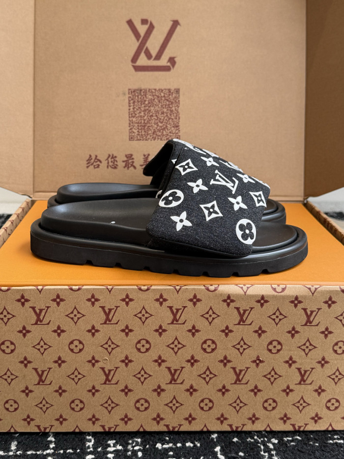 L0VT SANDAL