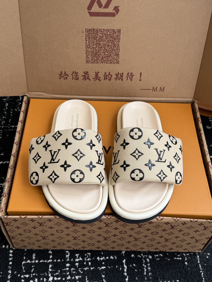 L0VT SANDAL