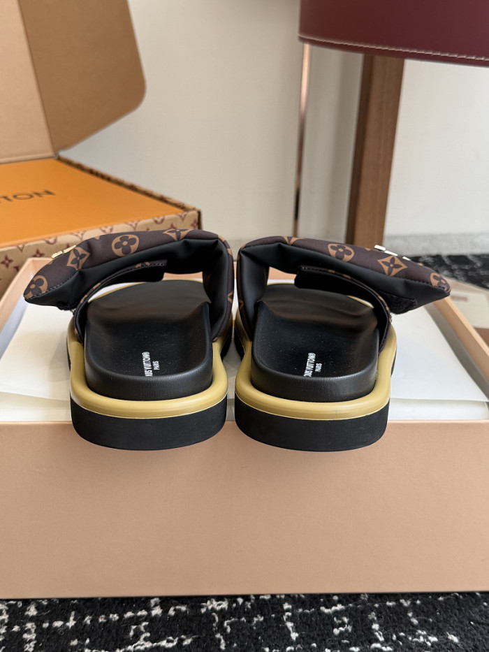 L0VT SANDAL