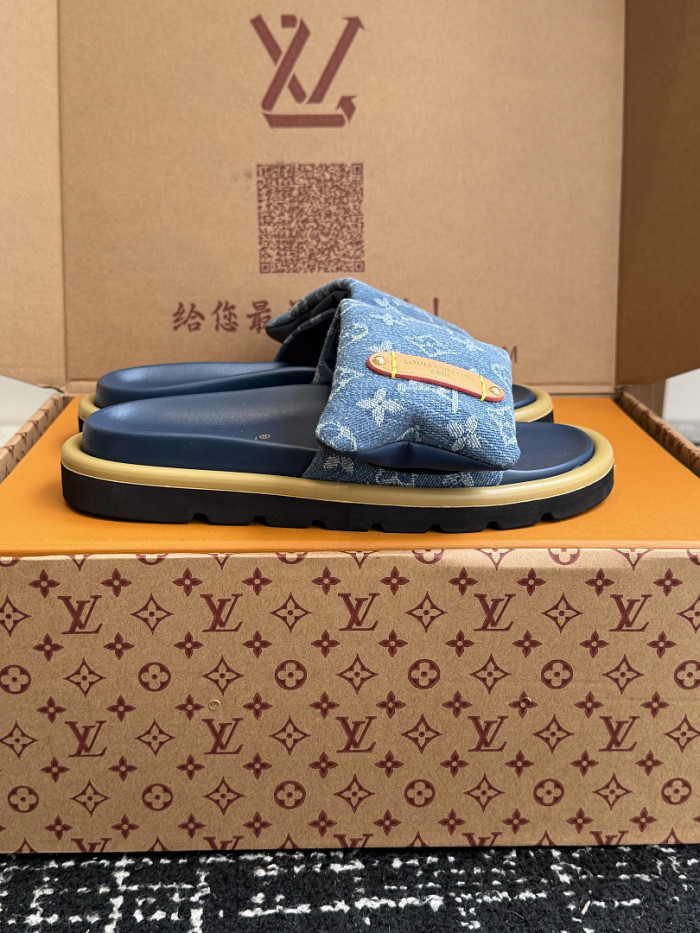 L0VT SANDAL