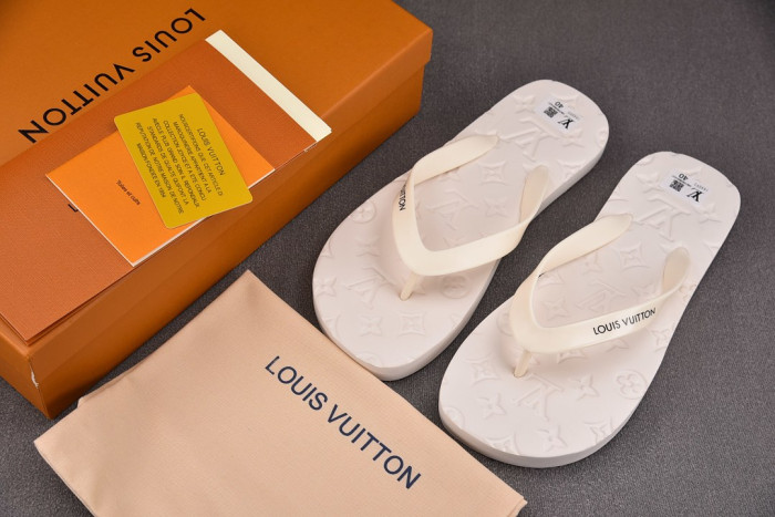 L0VT SANDAL