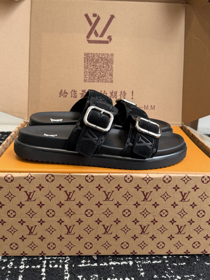 L0VT SANDAL
