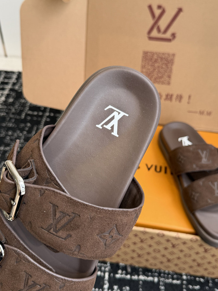 L0VT SANDAL