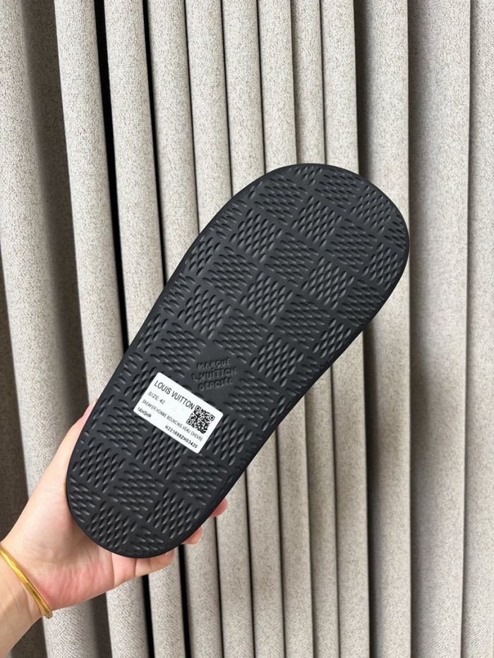 L0VT SANDAL