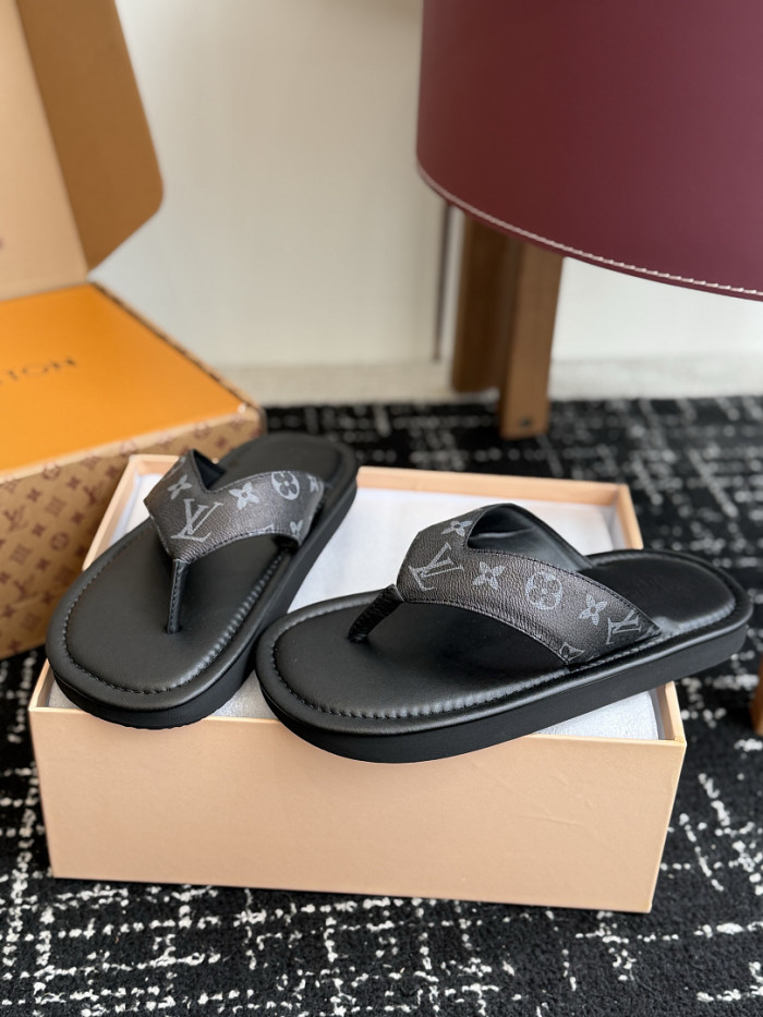 L0VT SANDAL