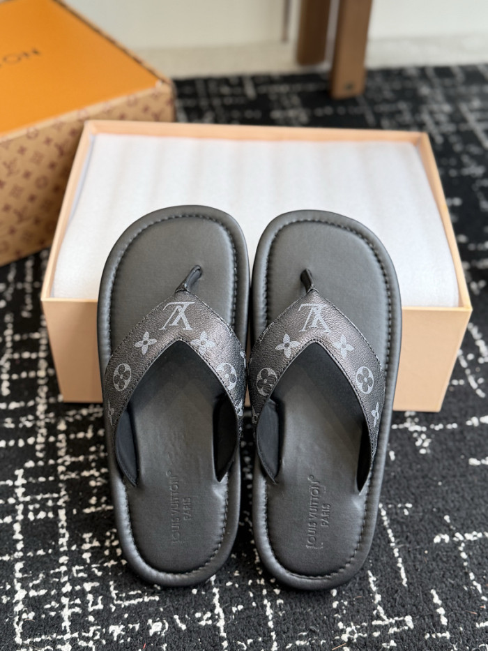 L0VT SANDAL