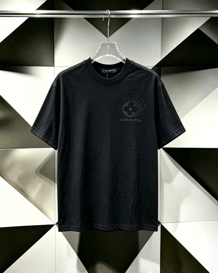 L0VT clothing