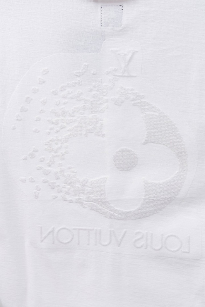 L0VT clothing