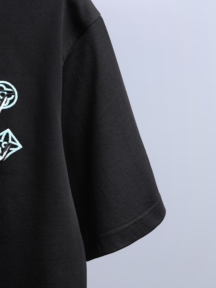L0VT clothing