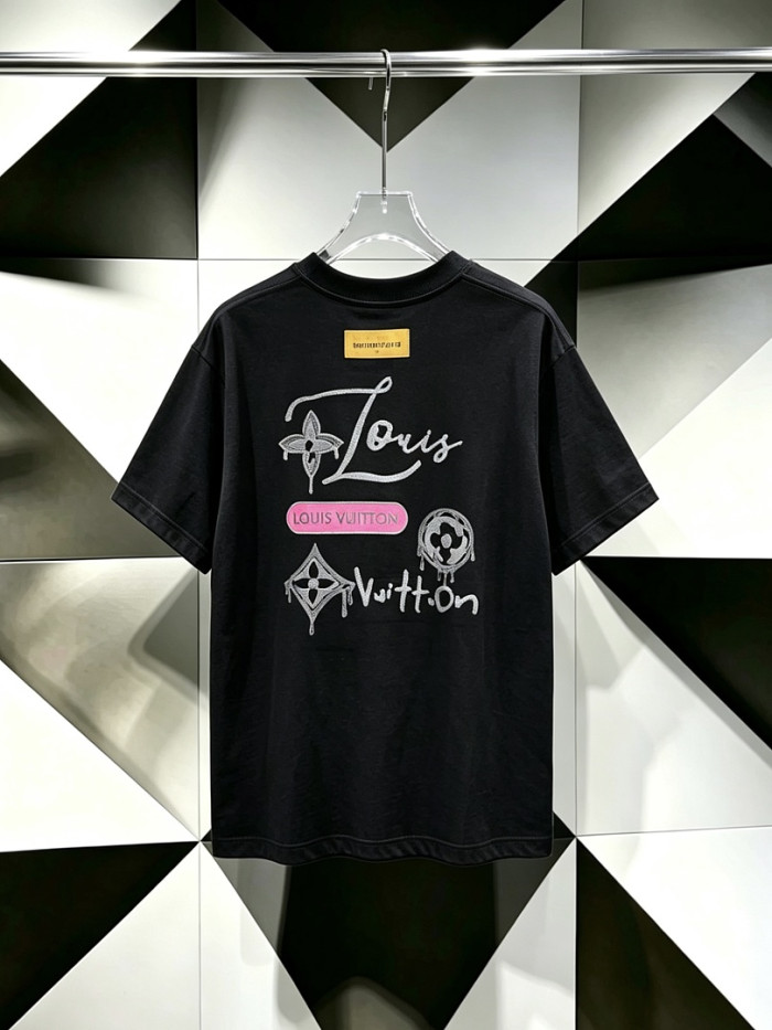 L0VT clothing