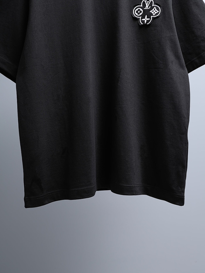 L0VT clothing