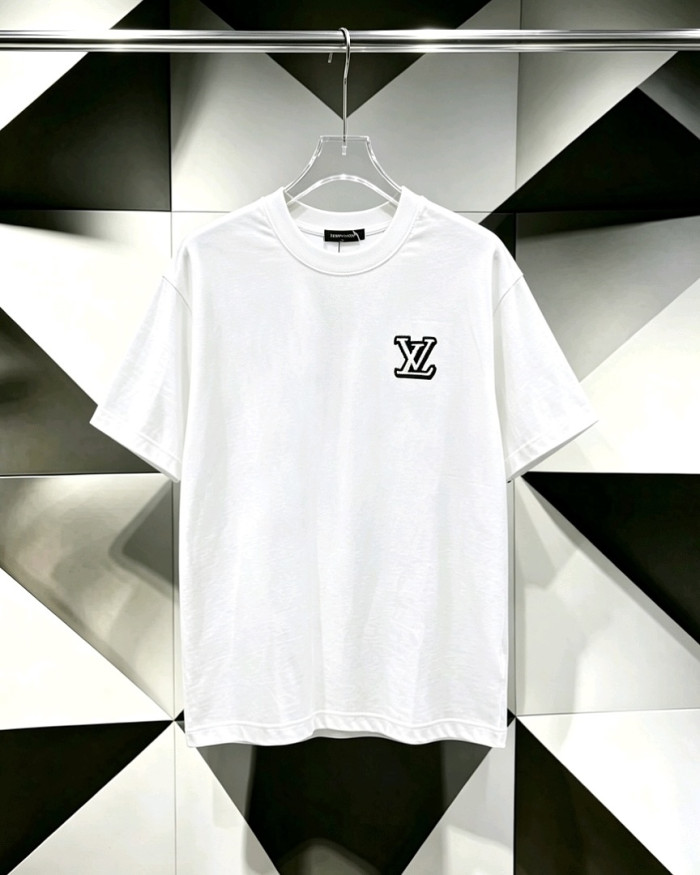 L0VT clothing