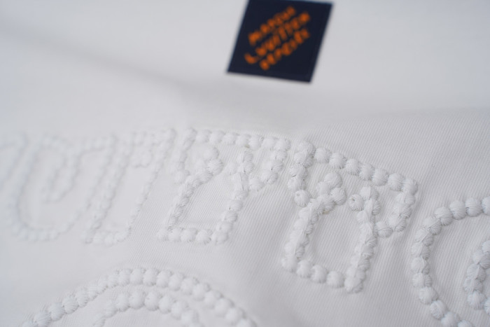 L0VT clothing
