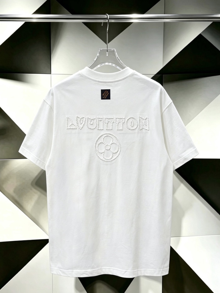 L0VT clothing