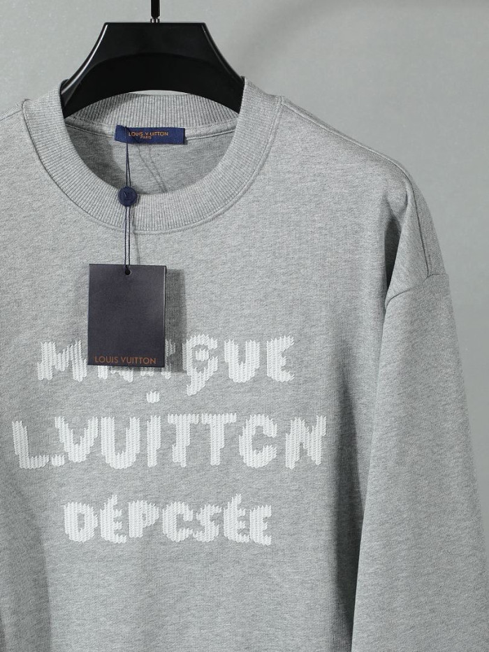 L0VT clothing