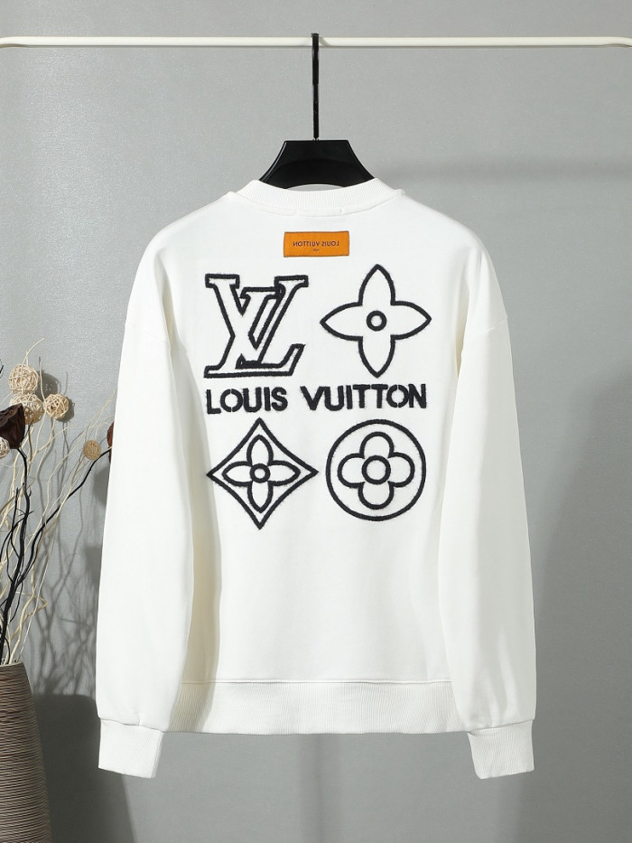 L0VT clothing