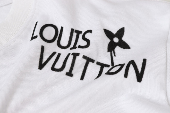 L0VT clothing