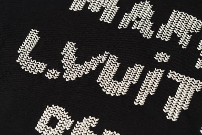 L0VT clothing