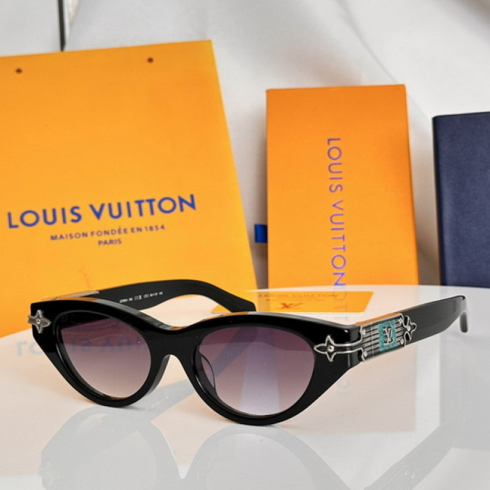 L0VT SUNGLASSES