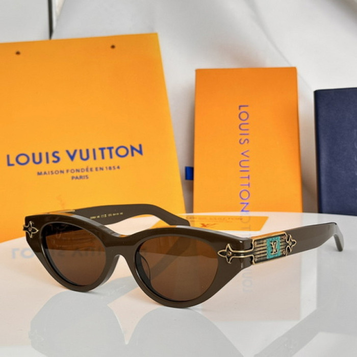 L0VT SUNGLASSES