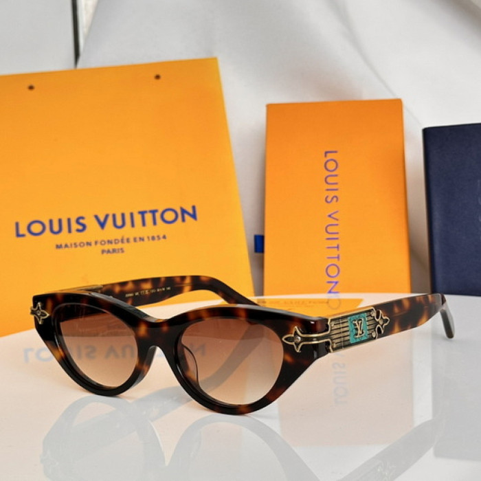 L0VT SUNGLASSES