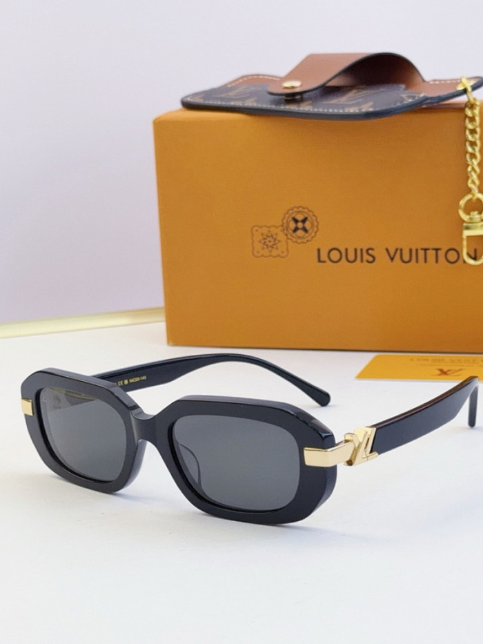 L0VT SUNGLASSES