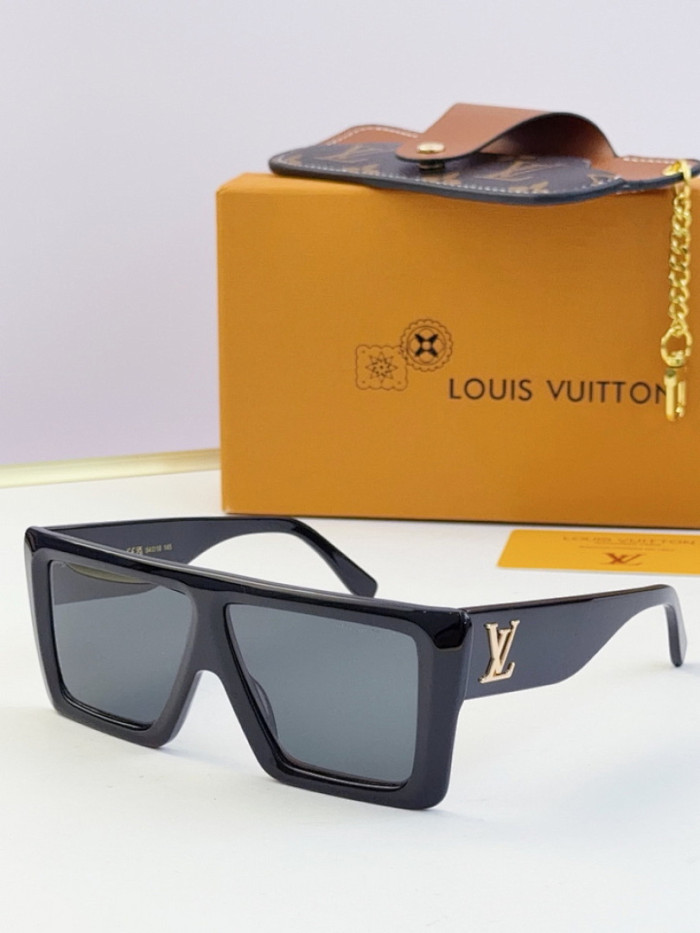 L0VT SUNGLASSES
