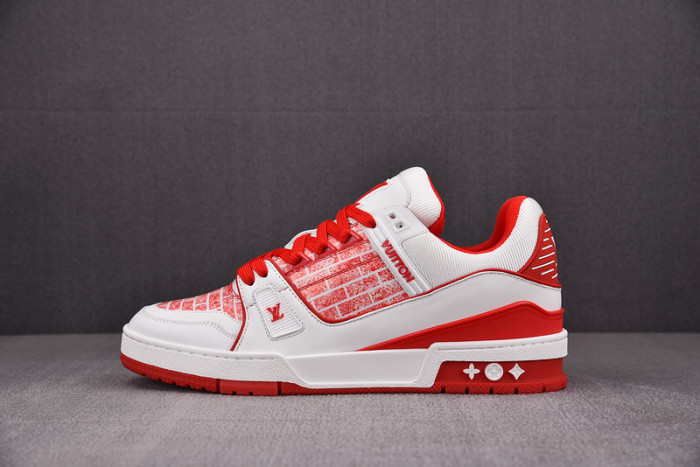 L0VT SNEAKER