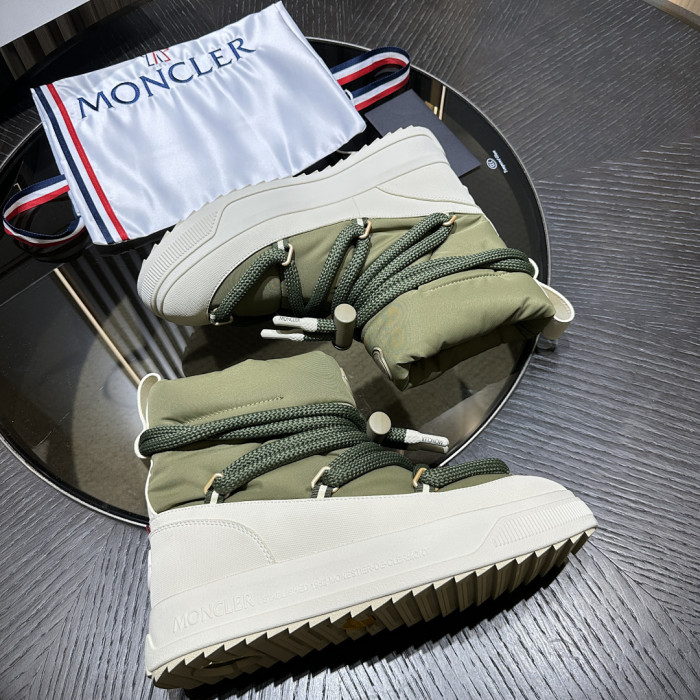 M0nc1e boots