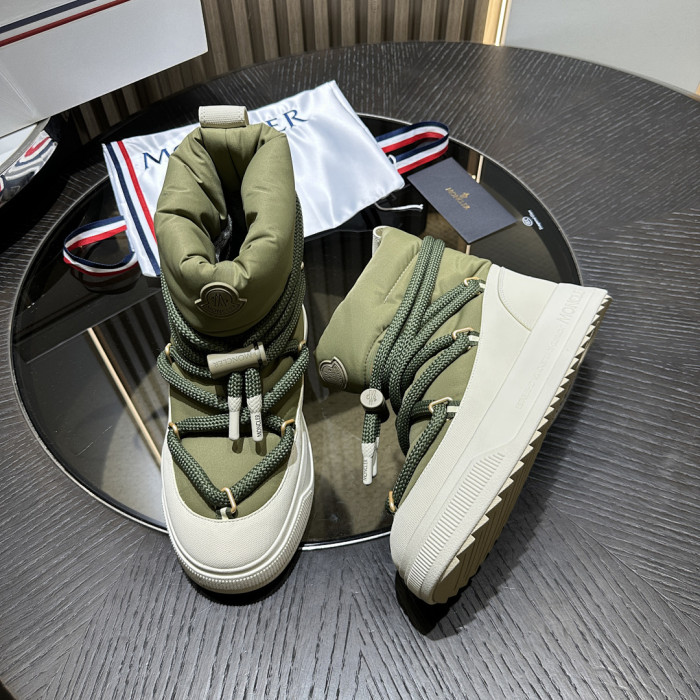 M0nc1e boots