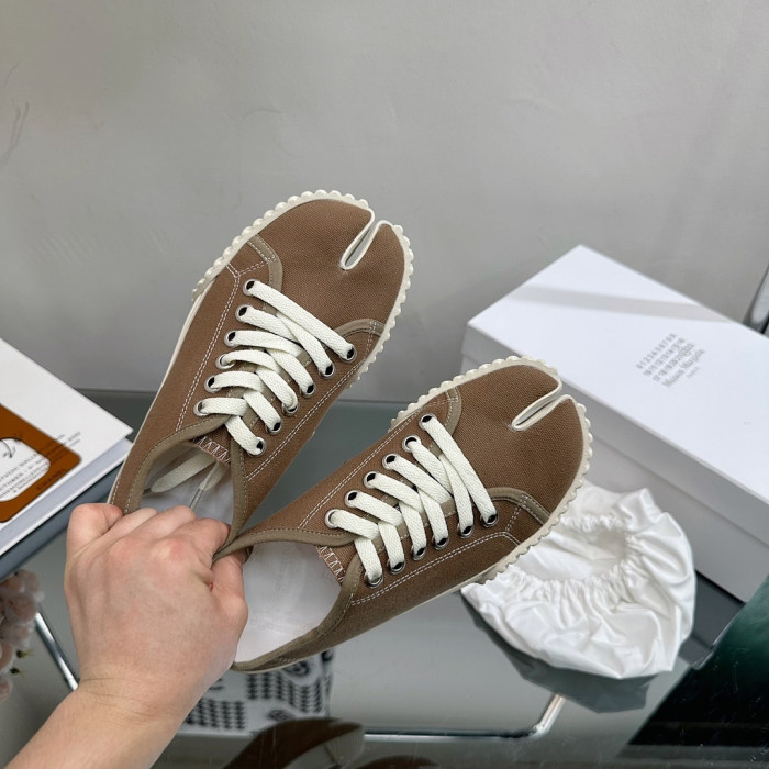 MA1S0N MARG1E1A SNEAKER