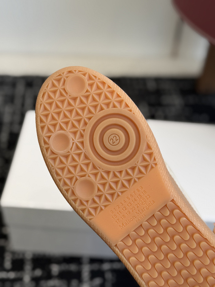 MA1S0N MARG1E1A SNEAKER