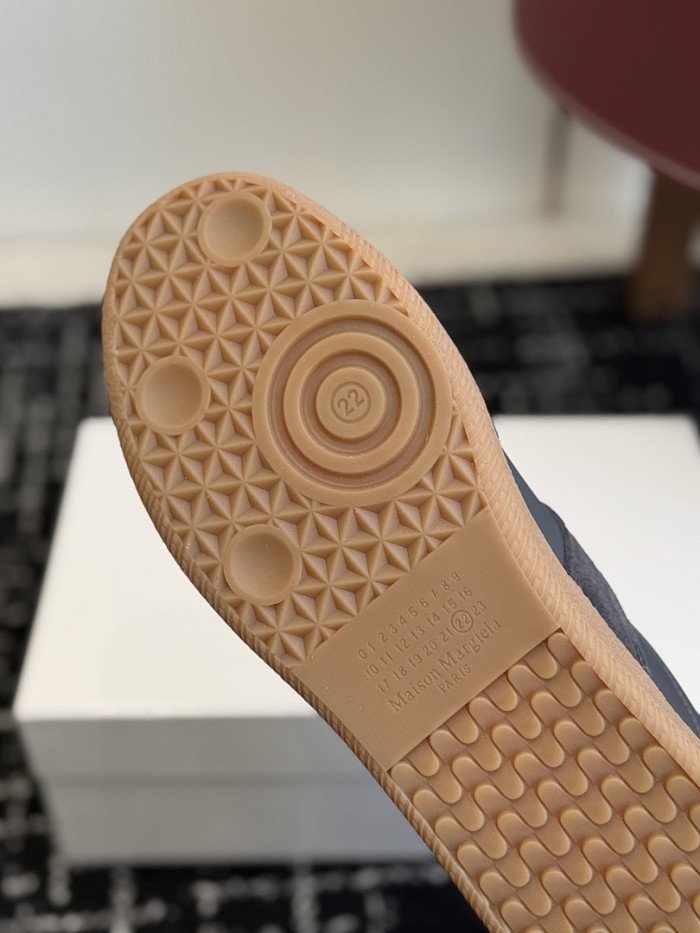 MA1S0N MARG1E1A SNEAKER