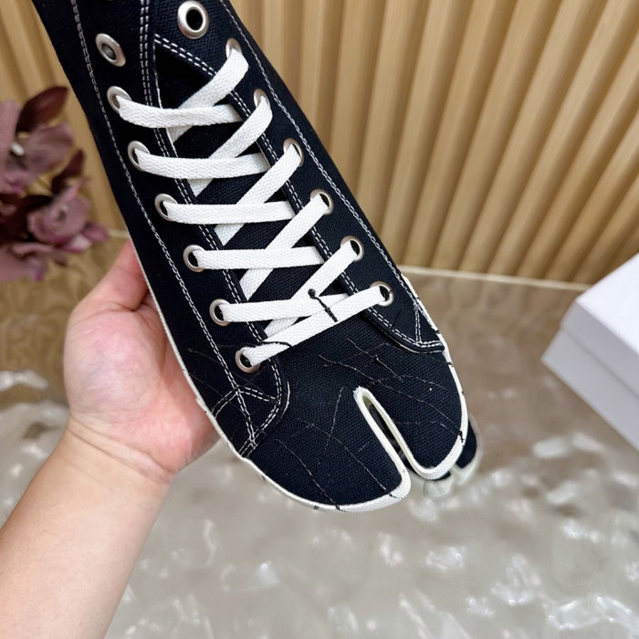 MA1S0N MARG1E1A SNEAKER