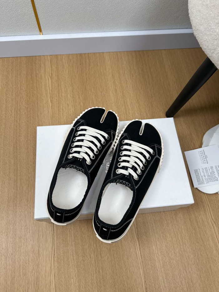 MA1S0N MARG1E1A SNEAKER