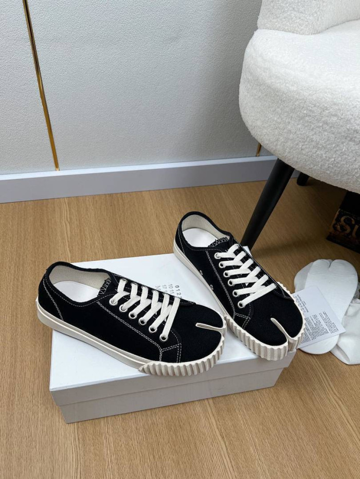 MA1S0N MARG1E1A SNEAKER