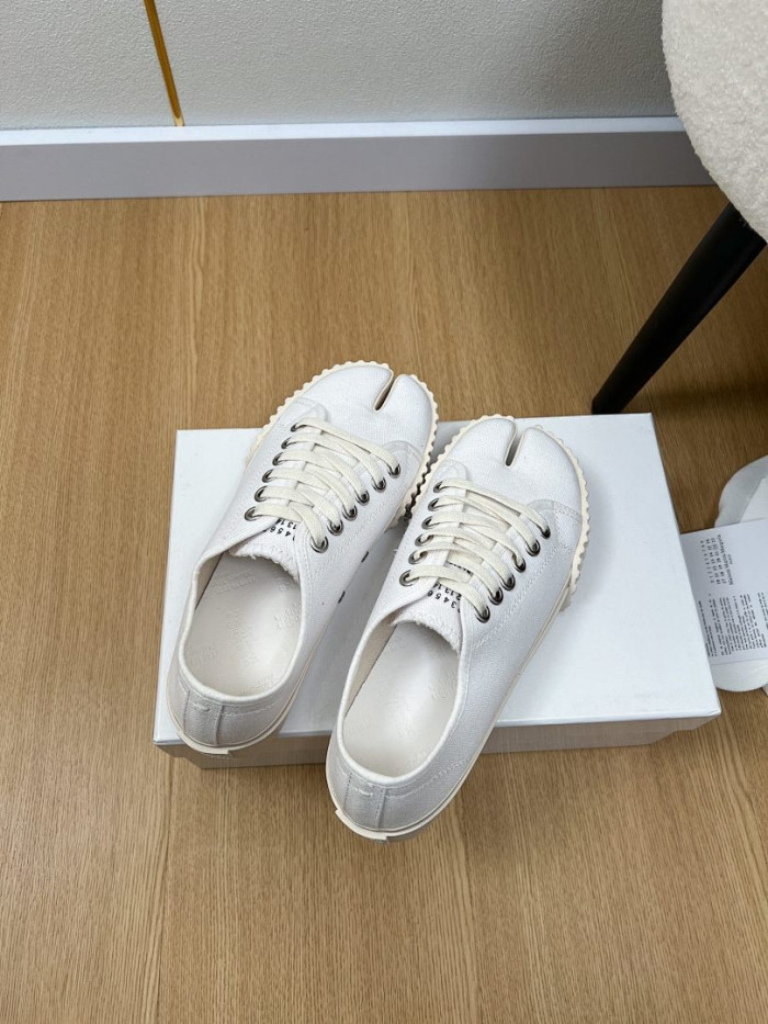 MA1S0N MARG1E1A SNEAKER